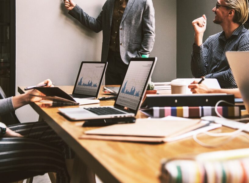 How CFOS Choose Between Two Big Opportunities When Both Feel Risky